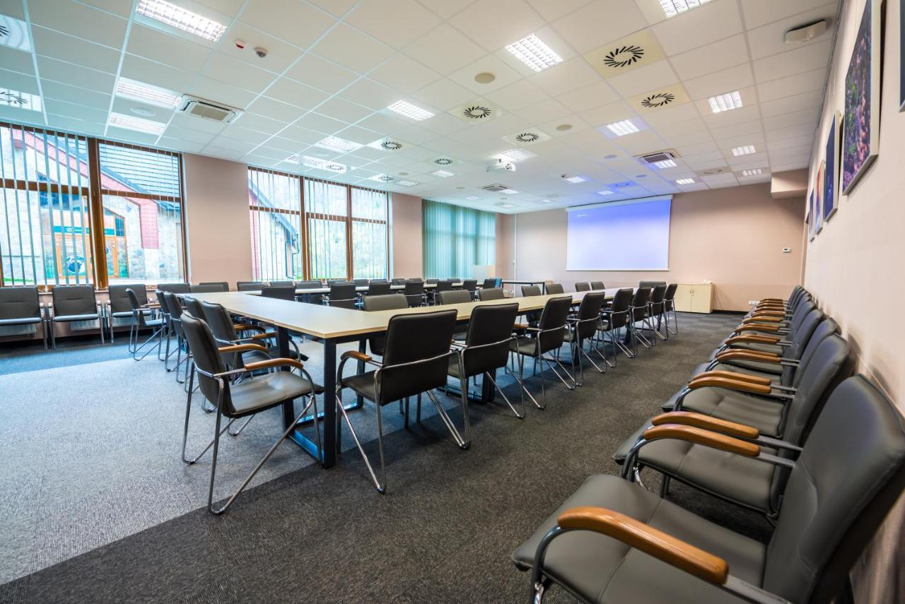 Centrum Promocji Lesnictwa W Mucznem Lutowiska Exterior foto